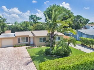 121 SE 24th Ave, Boynton Beach, FL 33435