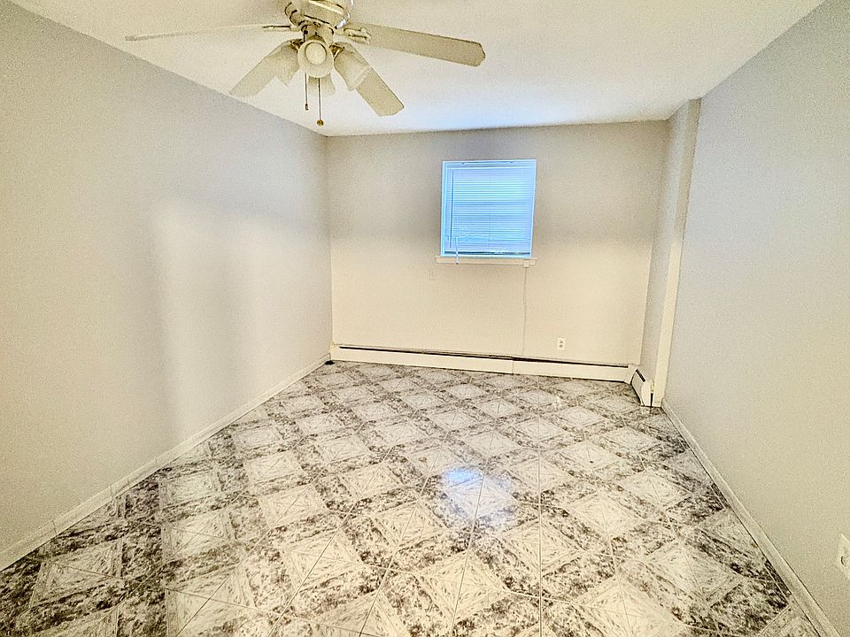 1st image of 193 Bay 34 St #1