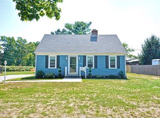 191 Forbes St, Riverside, RI 02915