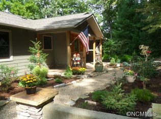 366 Adayahi Ct, Brevard, NC 28712