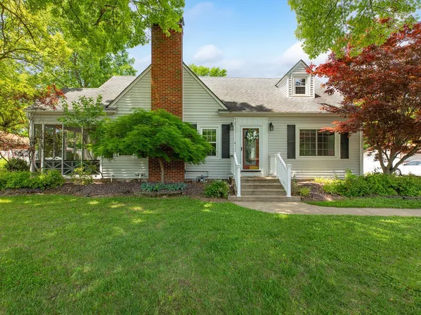 239 S 9th St, East Alton, IL 62024