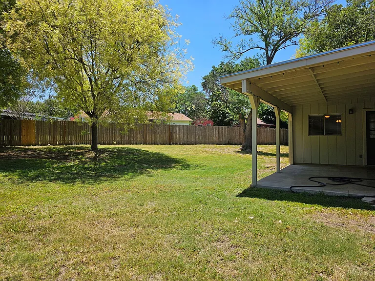 11518 Old Manse St — Photo 32