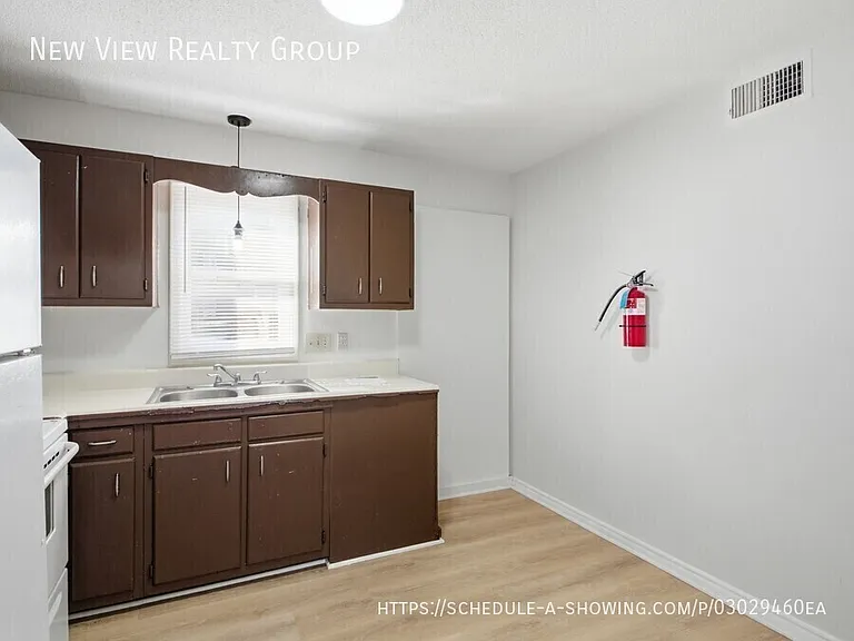 268 Church St NE #9 — Photo 6