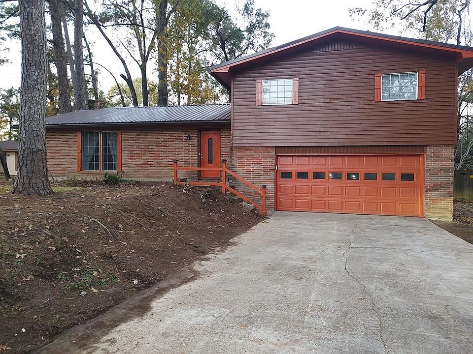 1st image of 517 Kavanaugh Dr