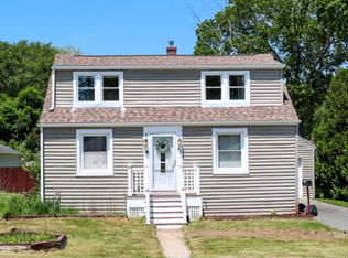 46 Country Club Rd, Groton, CT 06340