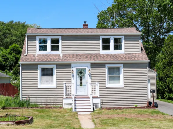 46 Country Club Road, Groton, CT 06340