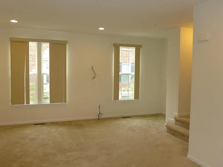 7218 Sugar Magnolia Ln — Photo 12