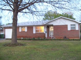 2608 Landsdale Dr NW, Huntsville, AL 35810