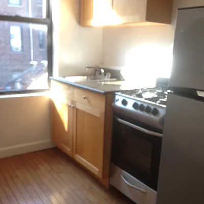 Rented by Beekman Street Realty | media 34