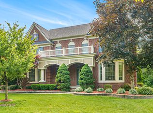 2032 Cameo Ct, Canton, MI