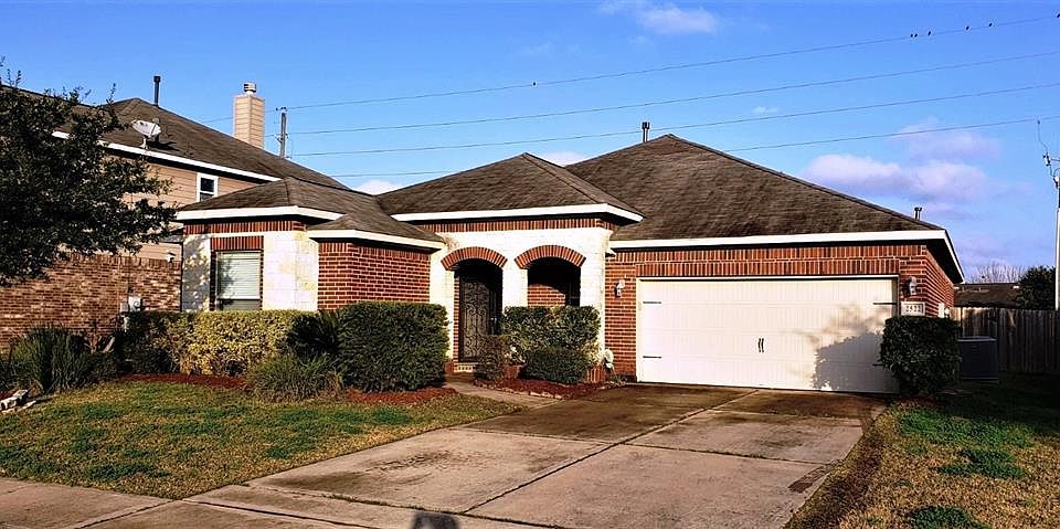 1st image of 2522 Maverick Park Ln