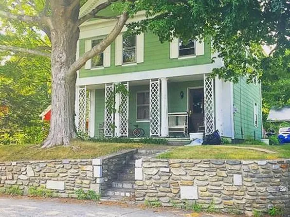 126 Pleasant St, East Brookfield, MA 01515