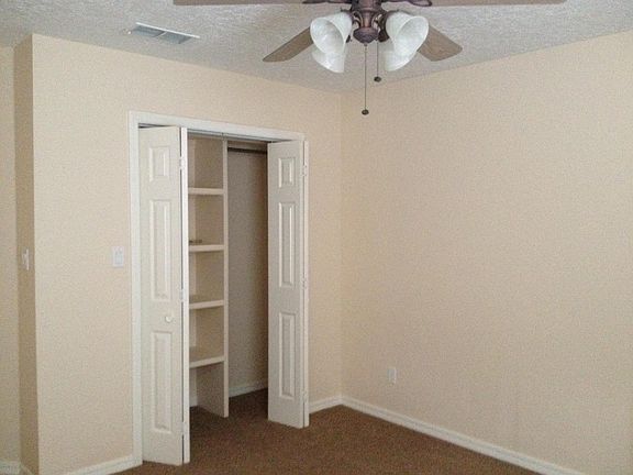 5th image of 4404 Sandstone Dr