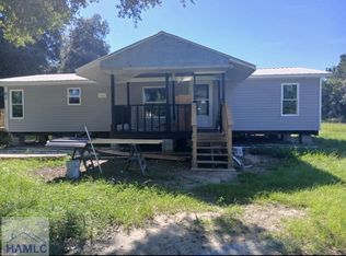 25 Mitchell Rd, Hinesville, GA 31313