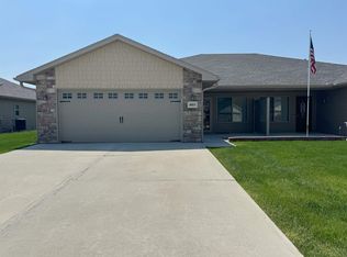 1805 W Taylor Ave, Norfolk, NE 68701