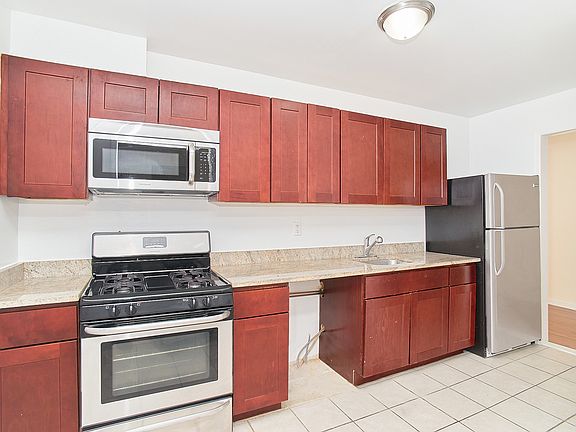 4th image of 615 W 173rd St APT 2c