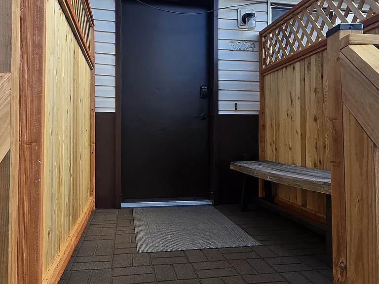 3224 S Clark St — Photo 15