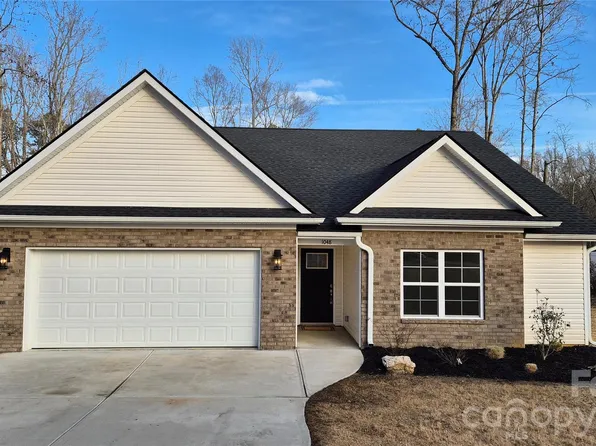 1048 Garnette Rd, Lancaster, SC 29720