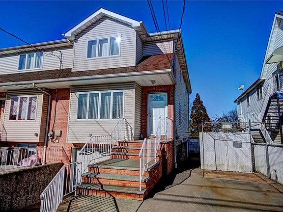 2nd image of 27 Poplar Ave