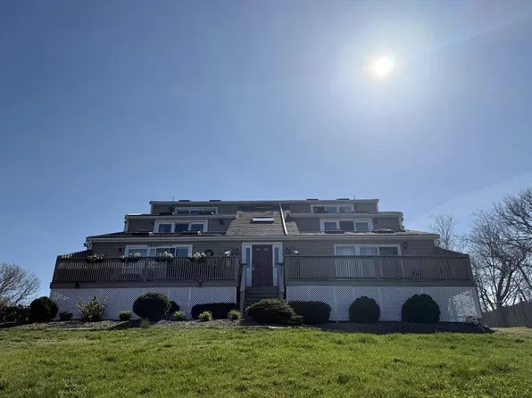 1 Reed Ave APT 7, Plymouth, MA 02360