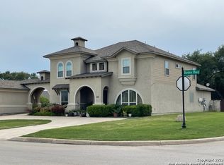 308 Barden Pkwy, Castroville, TX 78009