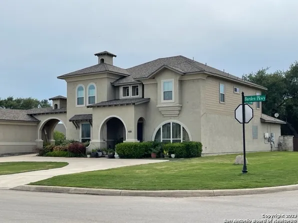 308 BARDEN PKWY, Castroville, TX 78009