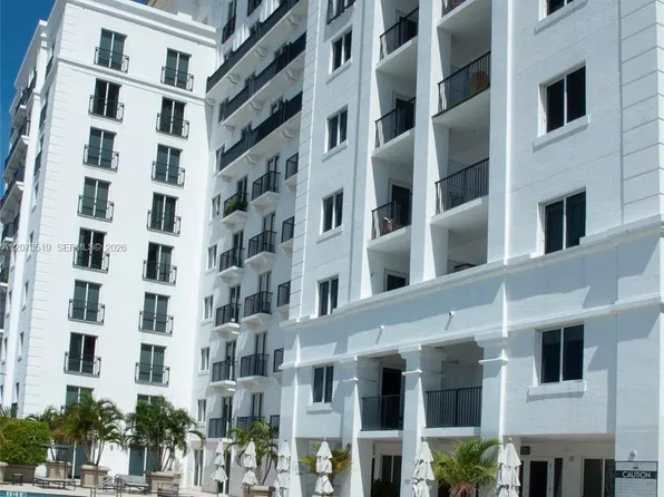 10 Aragon Ave, Miami, FL