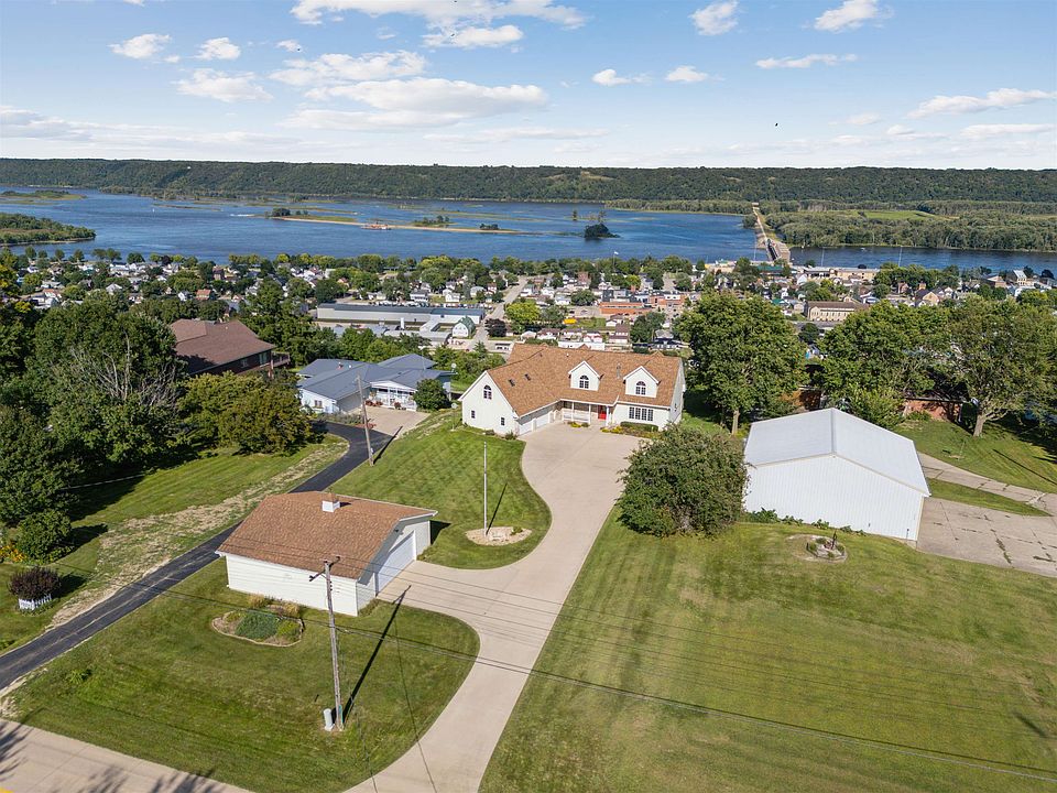 1st image of 1023 Acre St