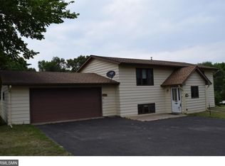 8768 78th St NW, Annandale, MN 55302