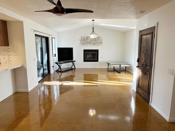 43550 Carmel Cir, Palm Desert, CA 92260