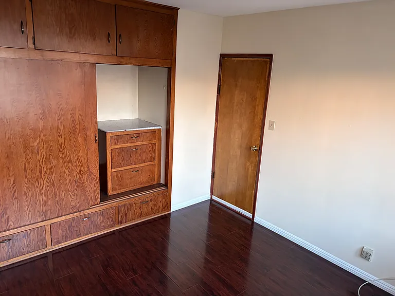 9300 McNerney Ave — Photo 7