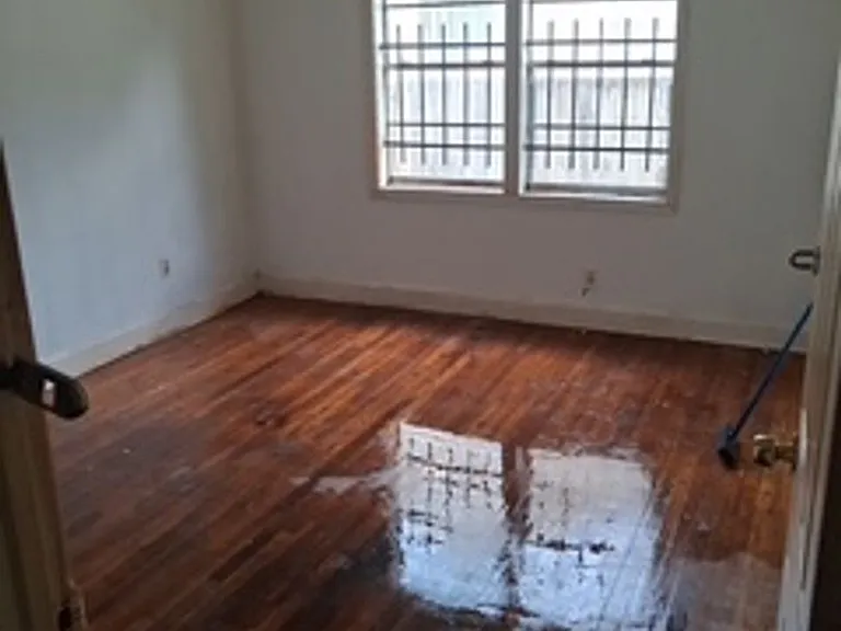 166 Eastview Dr — Photo 1