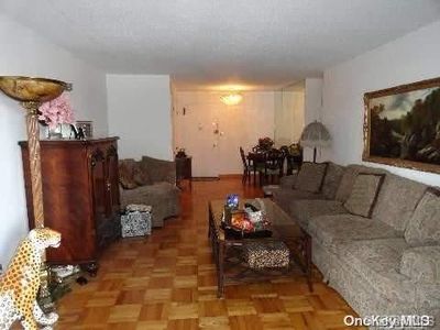 18-05 215 Street #2H, Flushing, NY, 11360