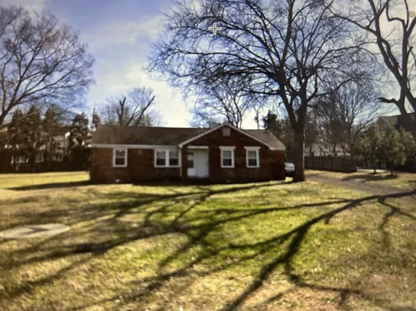 6006 Don Allen Rd, Nashville, TN 37205