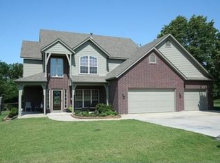 13688 S 261 East Ave, Coweta, OK 74429