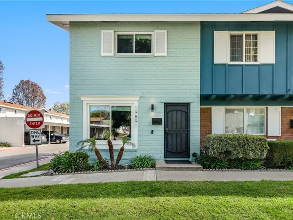 19891 Coventry Ln, Huntington Beach, CA 92646