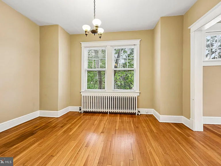 526 N Ivy St — Photo 19