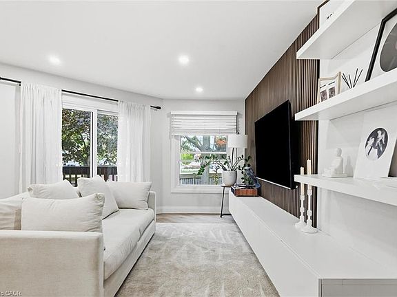 4th image of 1210 Thorpe Rd #413