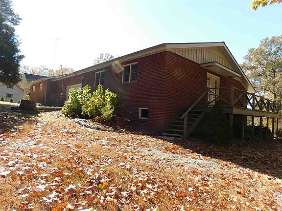 3rd image of 190 Tillett Hill Ln
