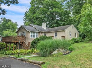 14 Chestnut Rd, Newtown Square, PA 19073