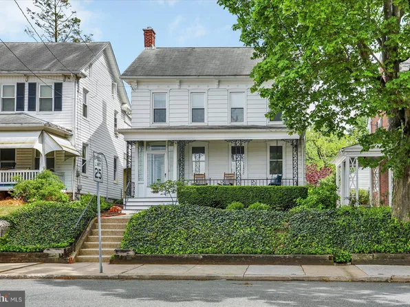 324 W Broadway, Red Lion, PA 17356