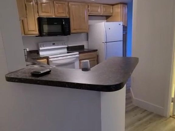 4th image of 1280 S Alhambra Cir APT 2315
