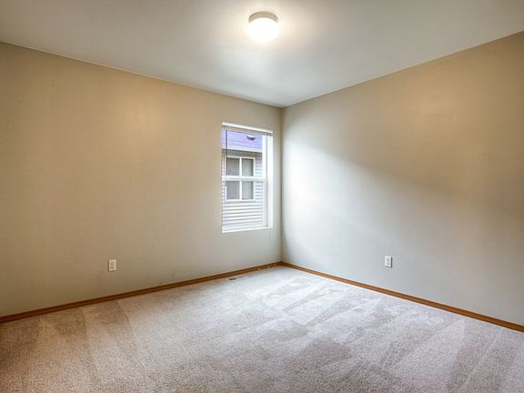 3rd image of 1378 Brackenridge Ave