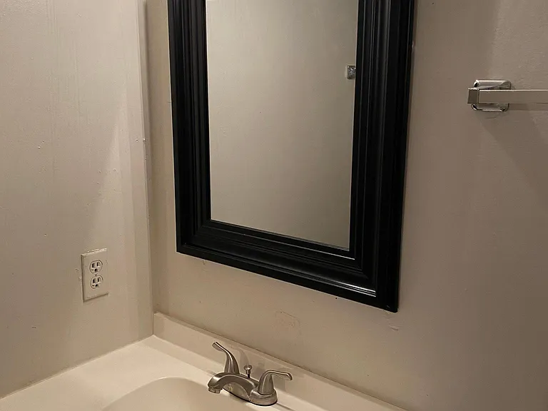 900 E South St #8 — Photo 5