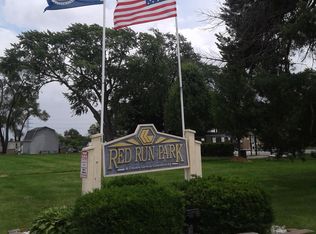 1024 Linda Ln, Madison Heights, MI 48071