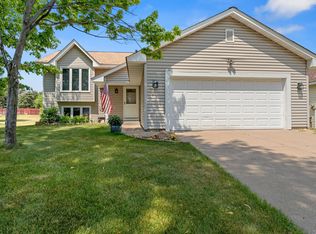 1111 98th Ln NE, Blaine, MN 55434