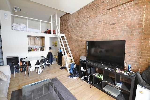 1st image of 117 E 11th St APT 3A