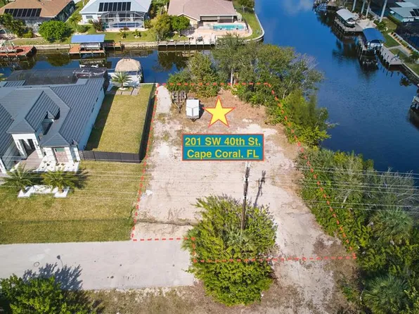 201 SW 40th St Lot 35, Cape Coral, FL 33914