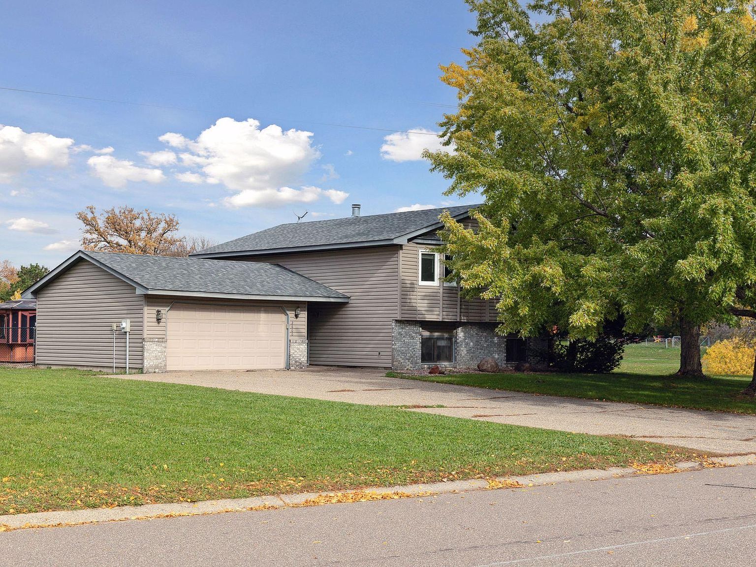 2600 94th Ave N, Brooklyn Park, MN 55444 Zillow