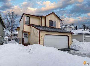 4151 Lakeridge Cir, Anchorage, AK 99502